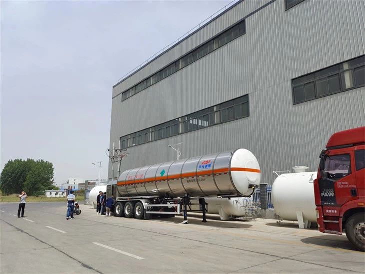 China Factory Transporting Co2 Semi Trailer For Sale