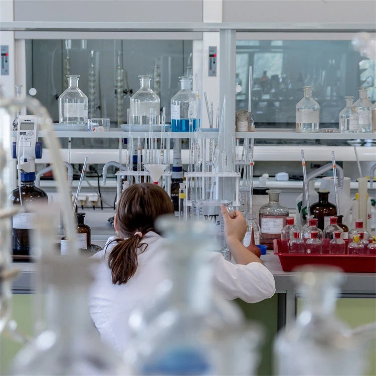 chemist-28156401920 chemist-28156401920